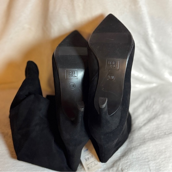 Time & Tru Women's Faux Suede Slouch Boots Kitten Heels Black Size 11W - NWT - Picture 4 of 8